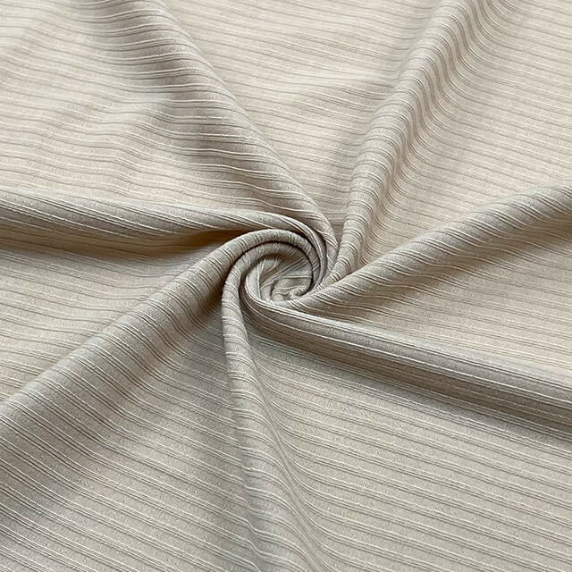 Tissu côtelé