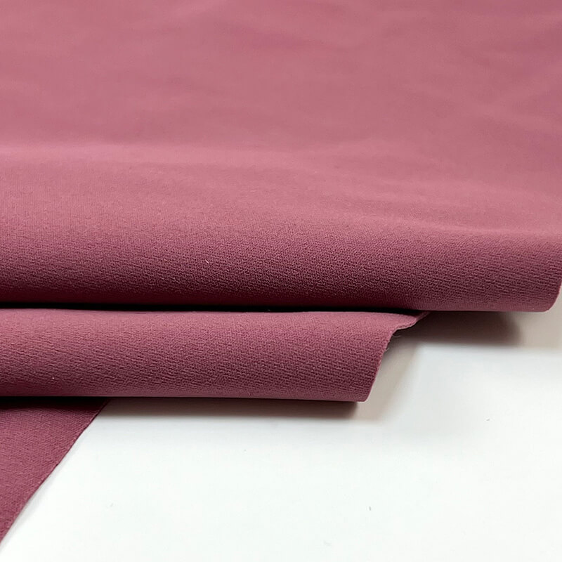 Tissu avec des yogas